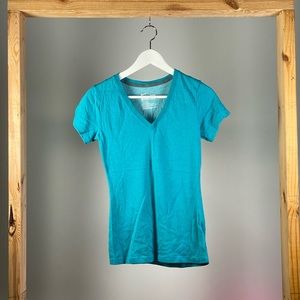 Nike Dri Fit v neck T-shirt